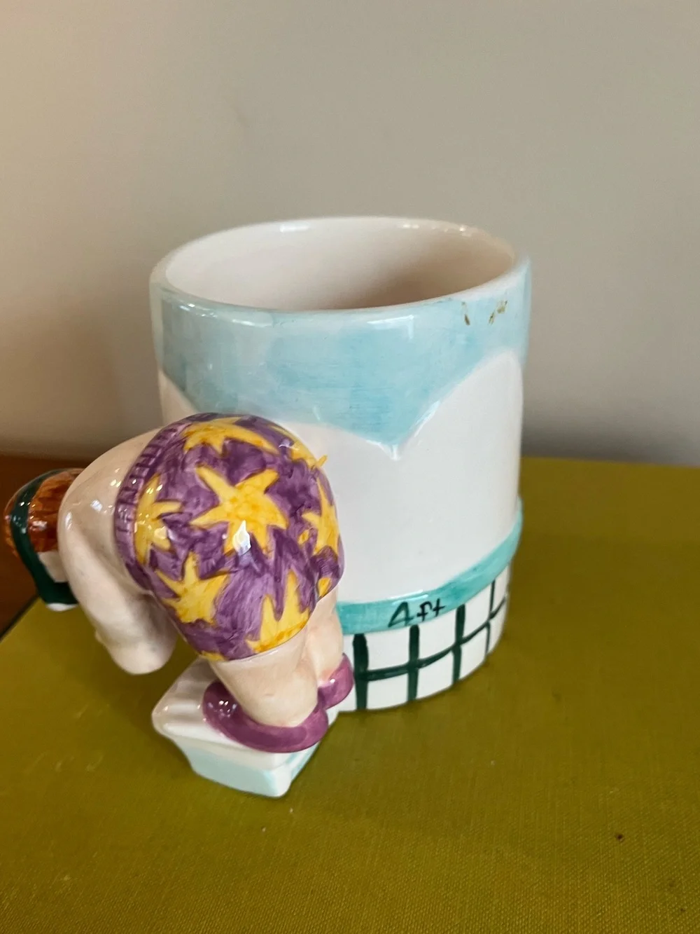 Lotus Ceramics Swimming Pool Diver Mug